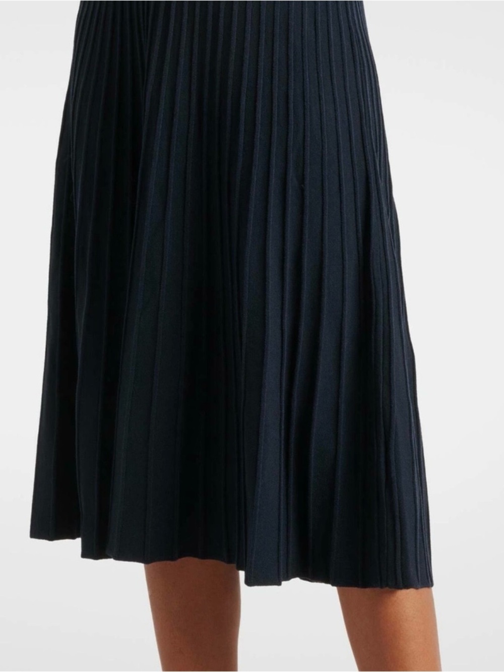 Veronica Beard Meralda Collared
Midi Dress in Navy Size XS - Picture 4 of 12
